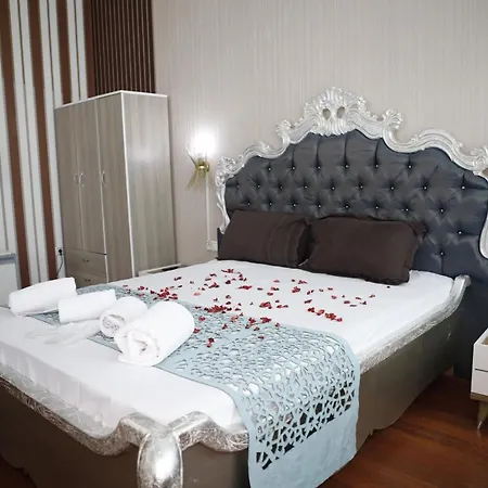 Safir Hotel 4*